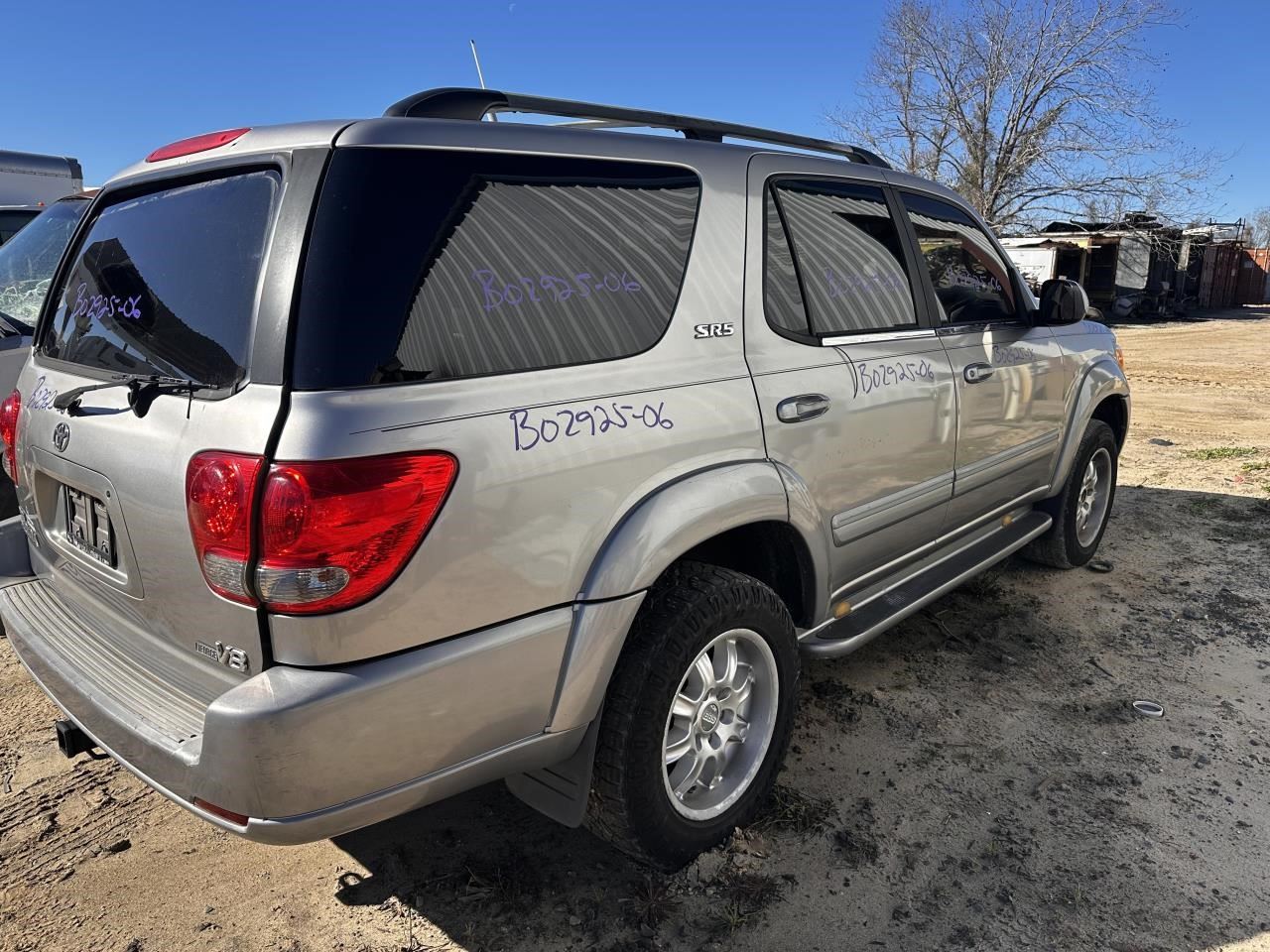 https://f005.backblazeb2.com/file/img-partshotlines-com/Inventory/MA79/Vehicle/76404_04.jpg