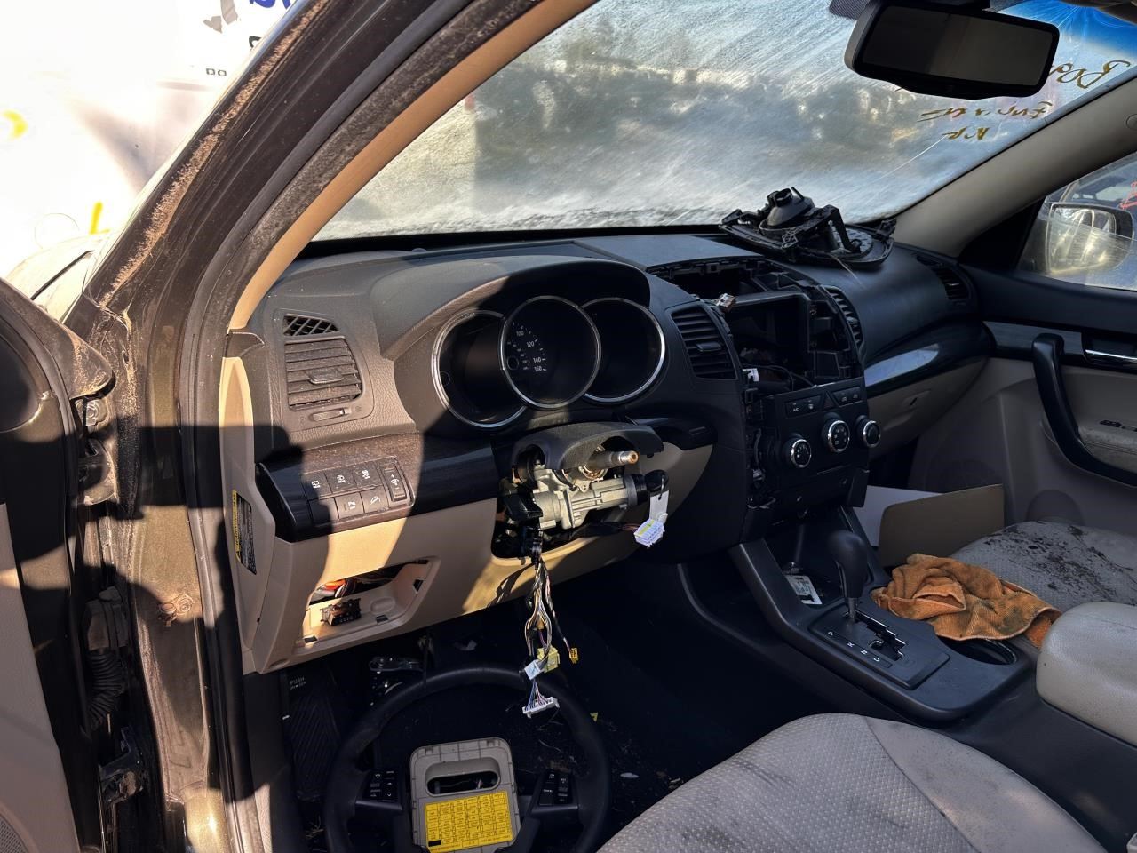 https://f005.backblazeb2.com/file/img-partshotlines-com/Inventory/MA79/Vehicle/76539_09.jpg