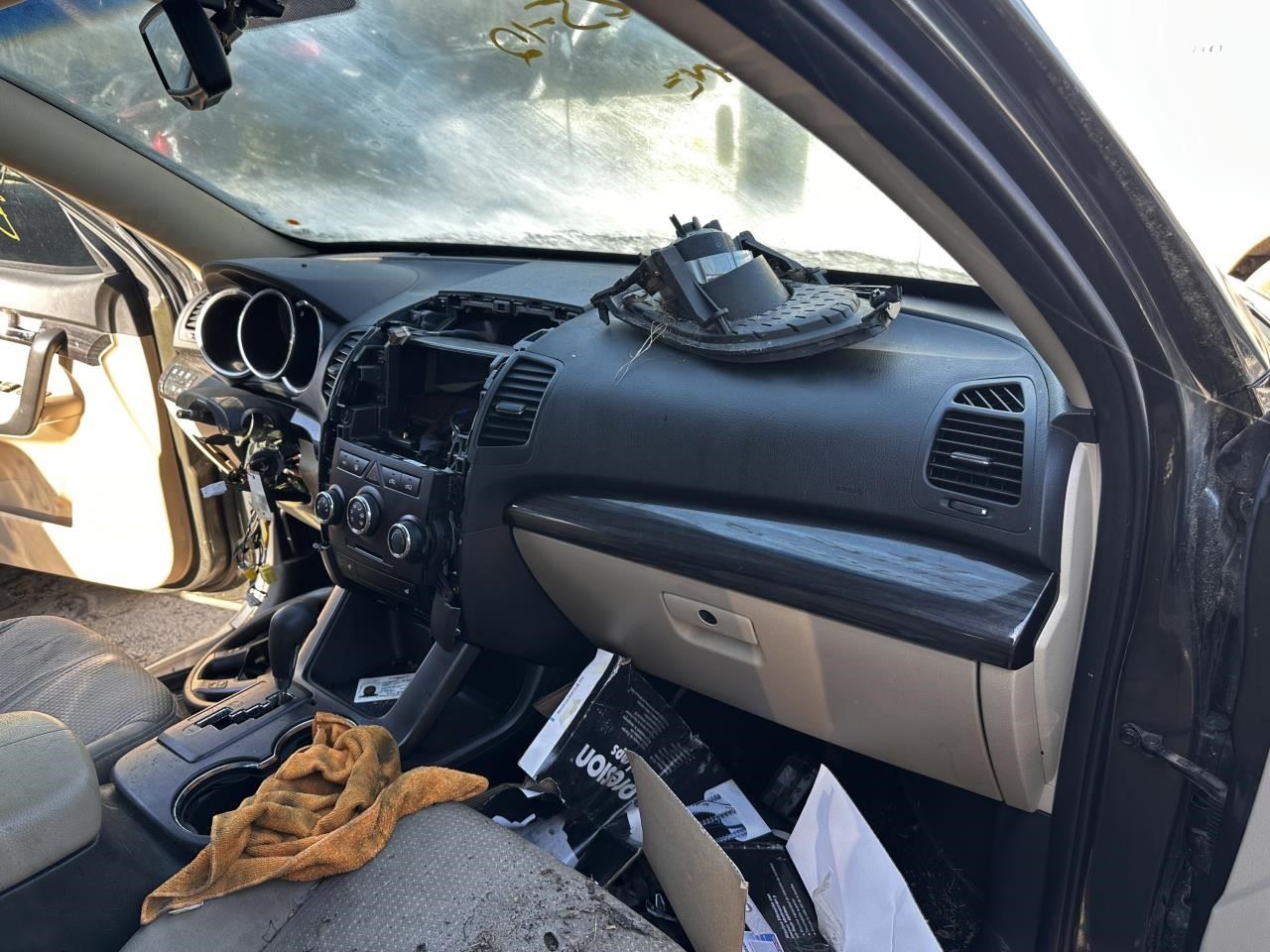 https://f005.backblazeb2.com/file/img-partshotlines-com/Inventory/MA79/Vehicle/76539_11.jpg