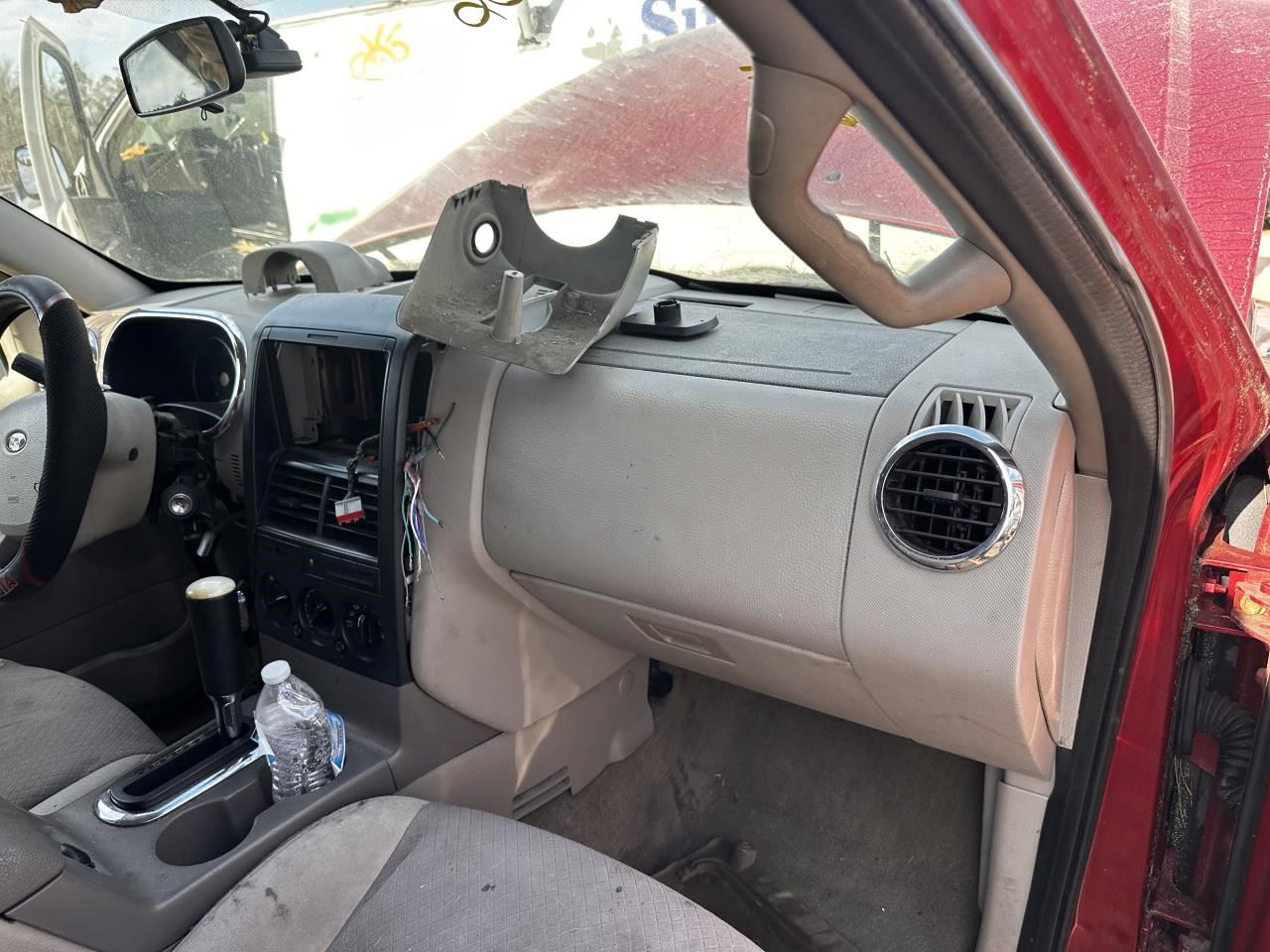 https://f005.backblazeb2.com/file/img-partshotlines-com/Inventory/MA79/Vehicle/76557_12.jpg