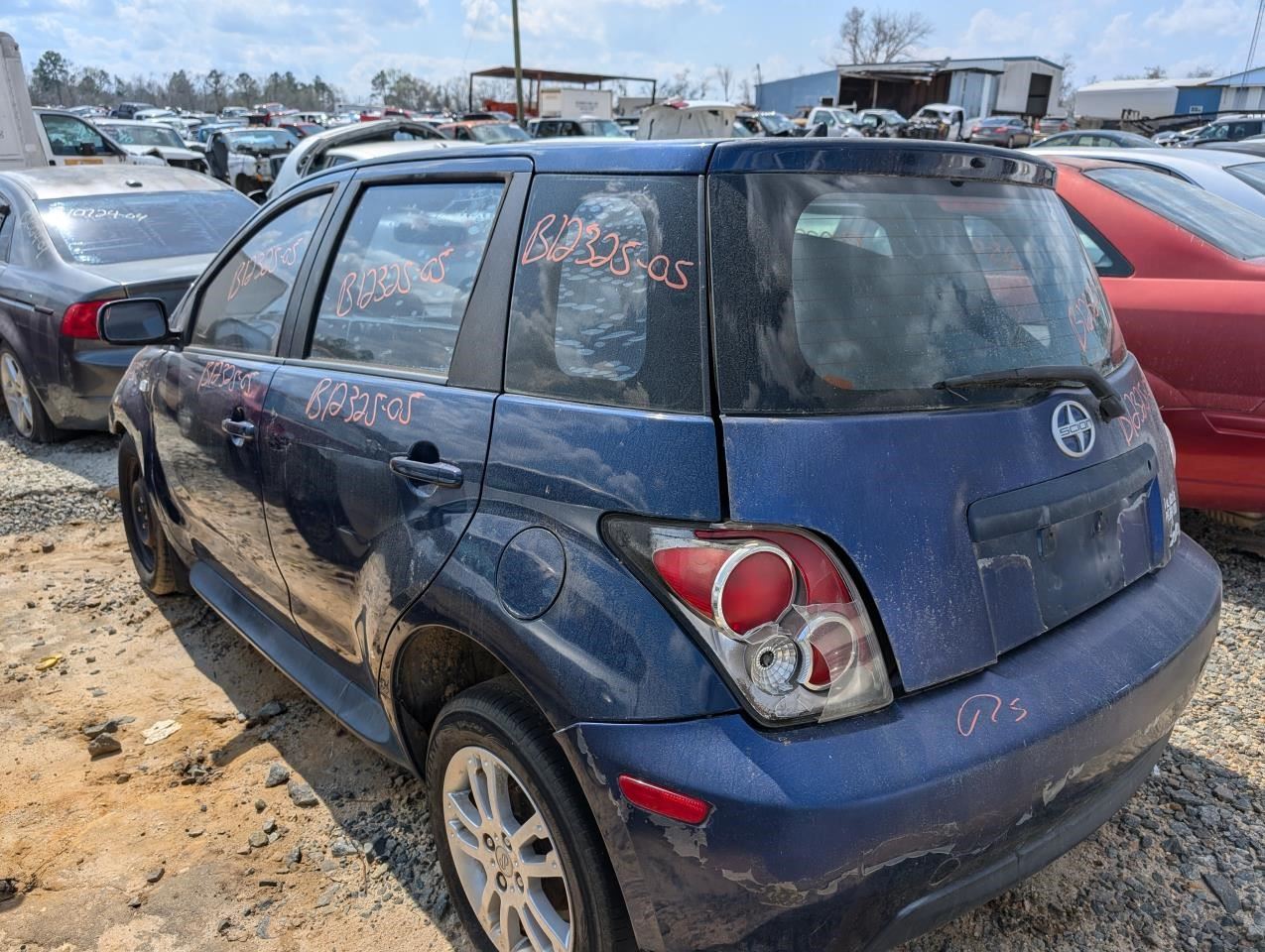 https://f005.backblazeb2.com/file/img-partshotlines-com/Inventory/MA79/Vehicle/76586_11.jpg