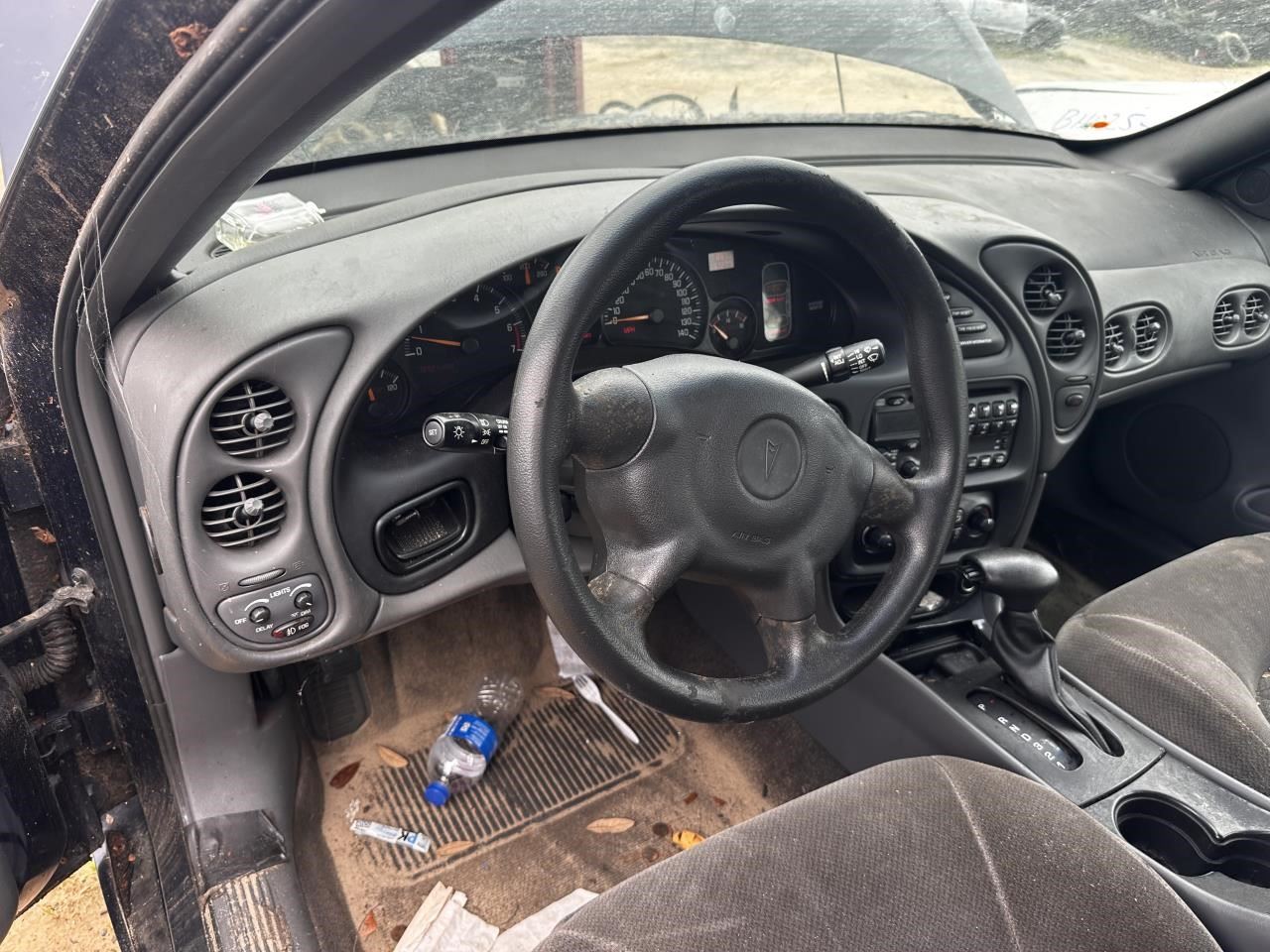 https://f005.backblazeb2.com/file/img-partshotlines-com/Inventory/MA79/Vehicle/76588_10.jpg