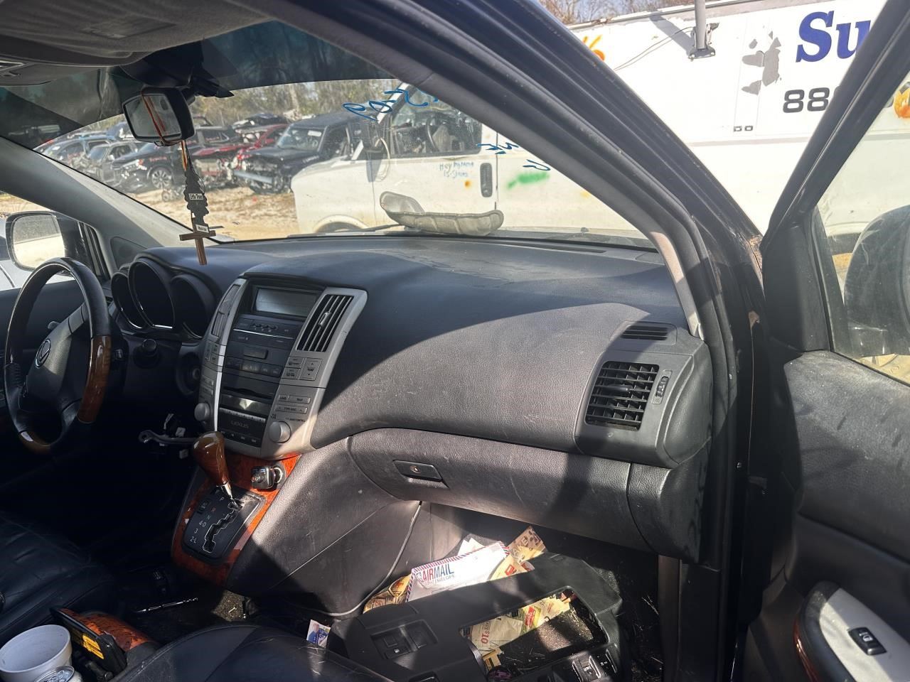 https://f005.backblazeb2.com/file/img-partshotlines-com/Inventory/MA79/Vehicle/76591_11.jpg