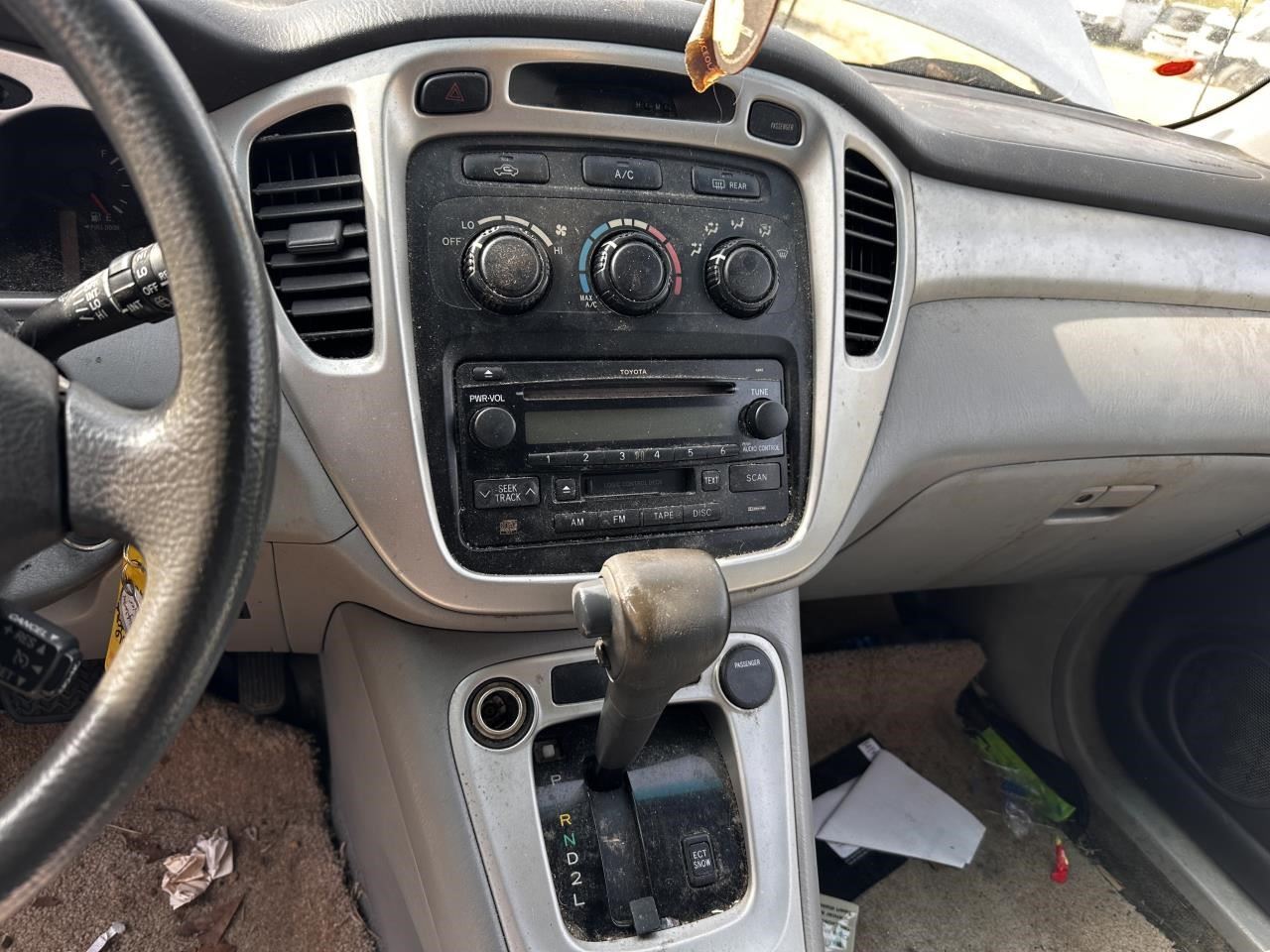 https://f005.backblazeb2.com/file/img-partshotlines-com/Inventory/MA79/Vehicle/76592_11.jpg