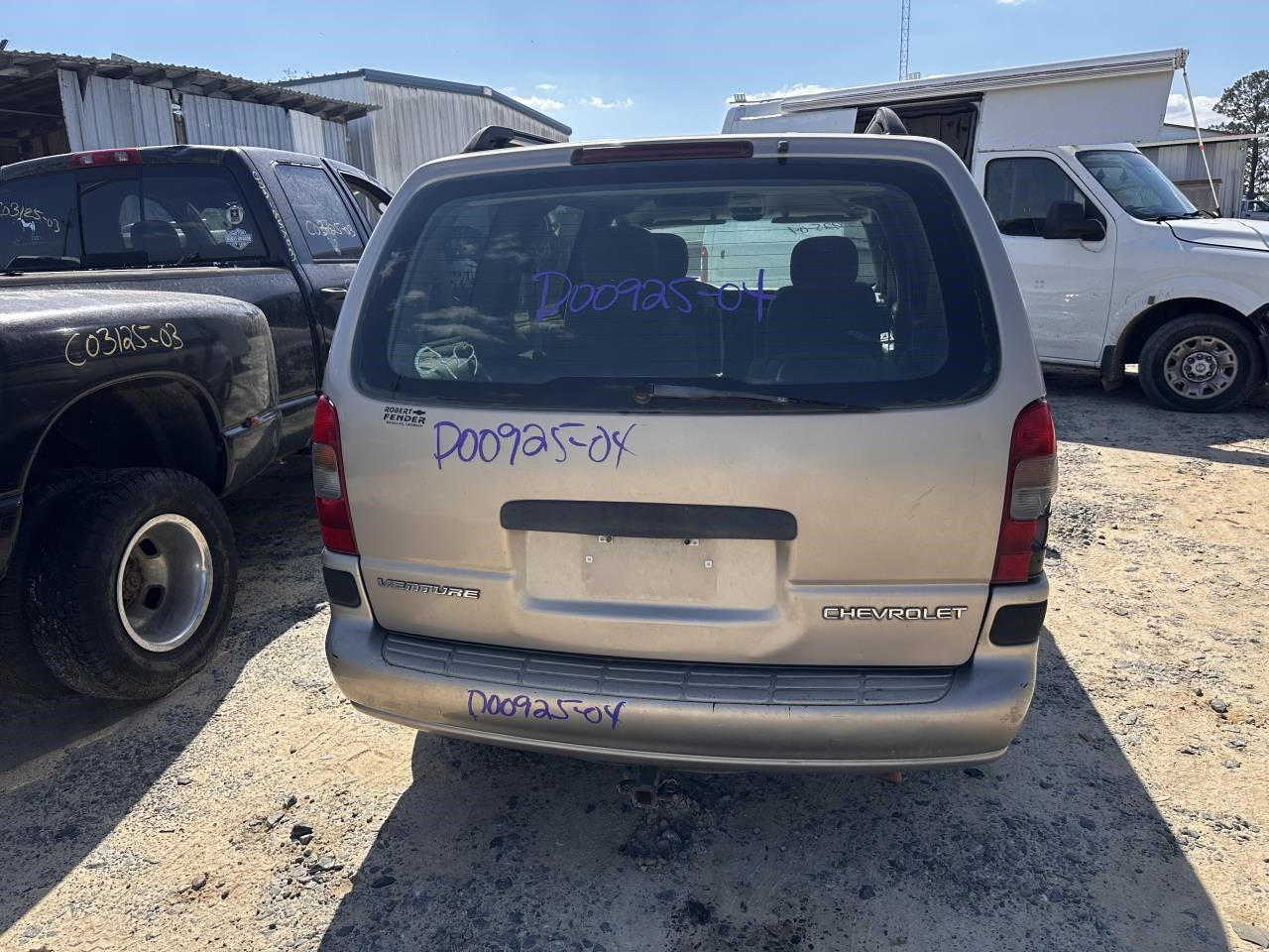 https://f005.backblazeb2.com/file/img-partshotlines-com/Inventory/MA79/Vehicle/77002_05.jpg