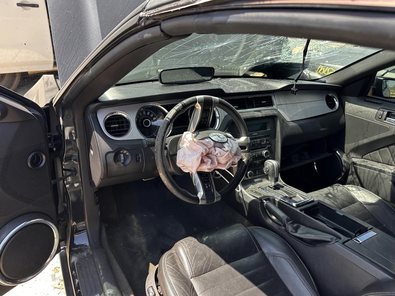 https://f005.backblazeb2.com/file/img-partshotlines-com/Inventory/MA79/Vehicle/77044_10.jpg