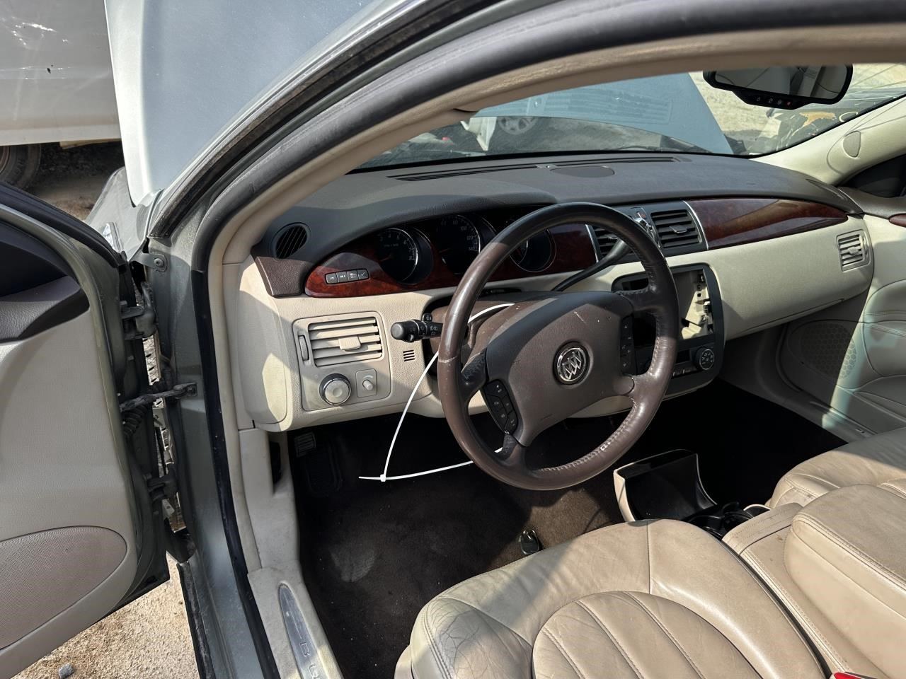 https://f005.backblazeb2.com/file/img-partshotlines-com/Inventory/MA79/Vehicle/77093_10.jpg