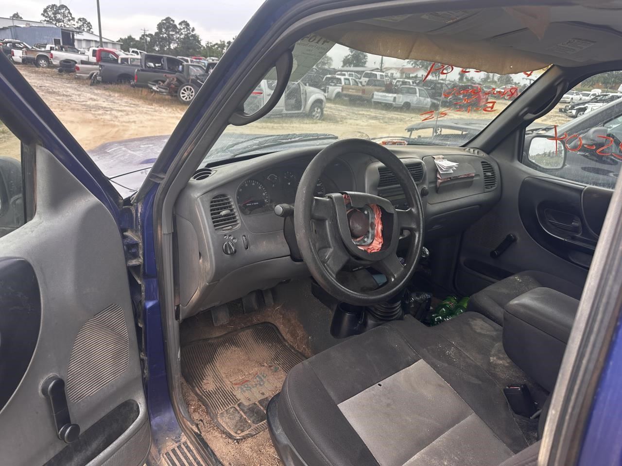 https://f005.backblazeb2.com/file/img-partshotlines-com/Inventory/MA79/Vehicle/77192_10.jpg