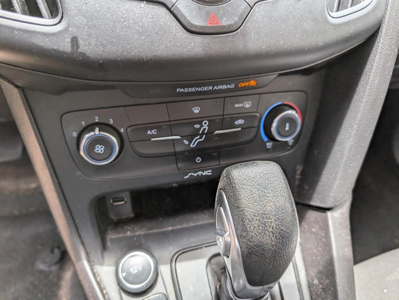 https://f005.backblazeb2.com/file/img-partshotlines-com/Inventory/MA79/Vehicle/77239_06.jpg