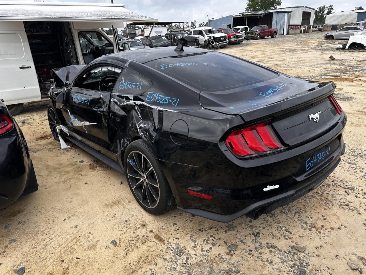 https://f005.backblazeb2.com/file/img-partshotlines-com/Inventory/MA79/Vehicle/77472_06.jpg