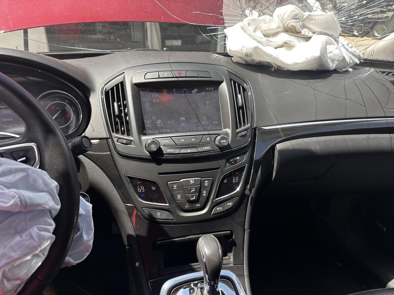 https://f005.backblazeb2.com/file/img-partshotlines-com/Inventory/MA79/Vehicle/77495_11.jpg