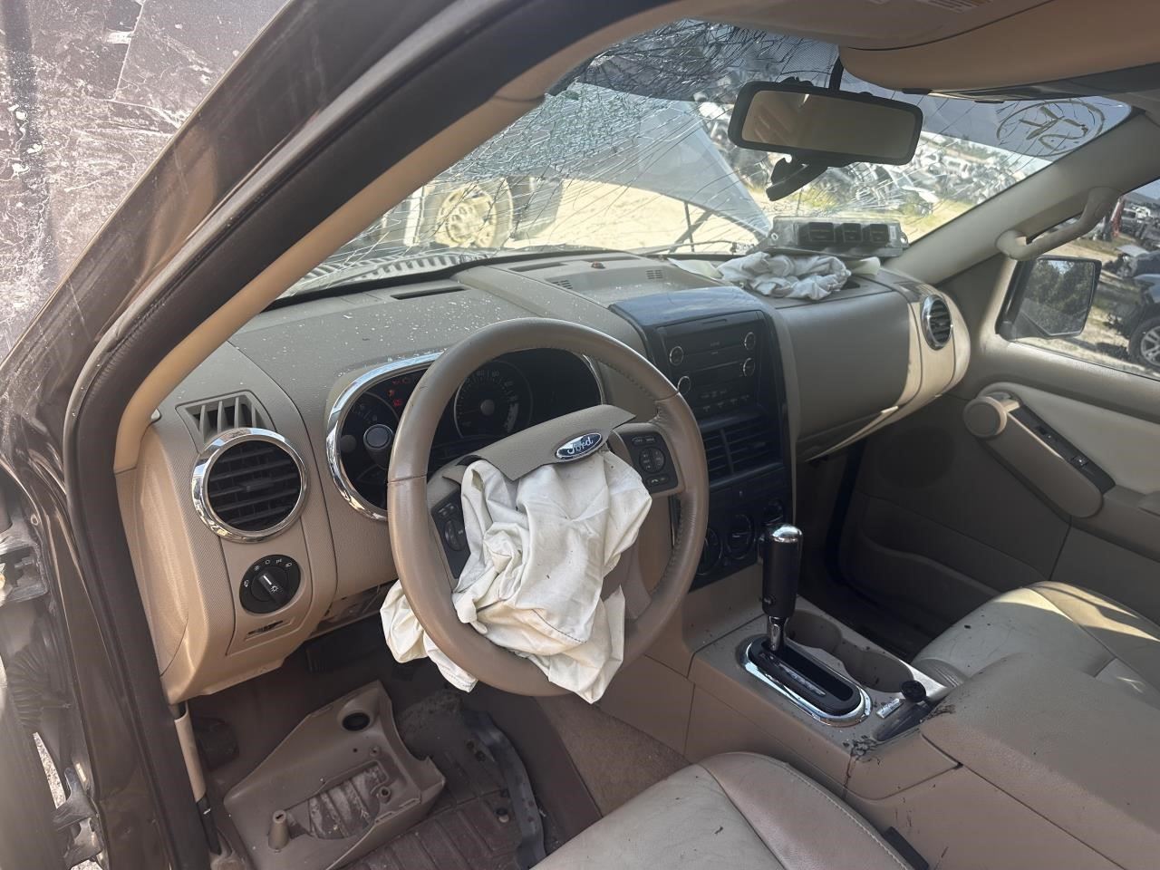https://f005.backblazeb2.com/file/img-partshotlines-com/Inventory/MA79/Vehicle/77619_11.jpg
