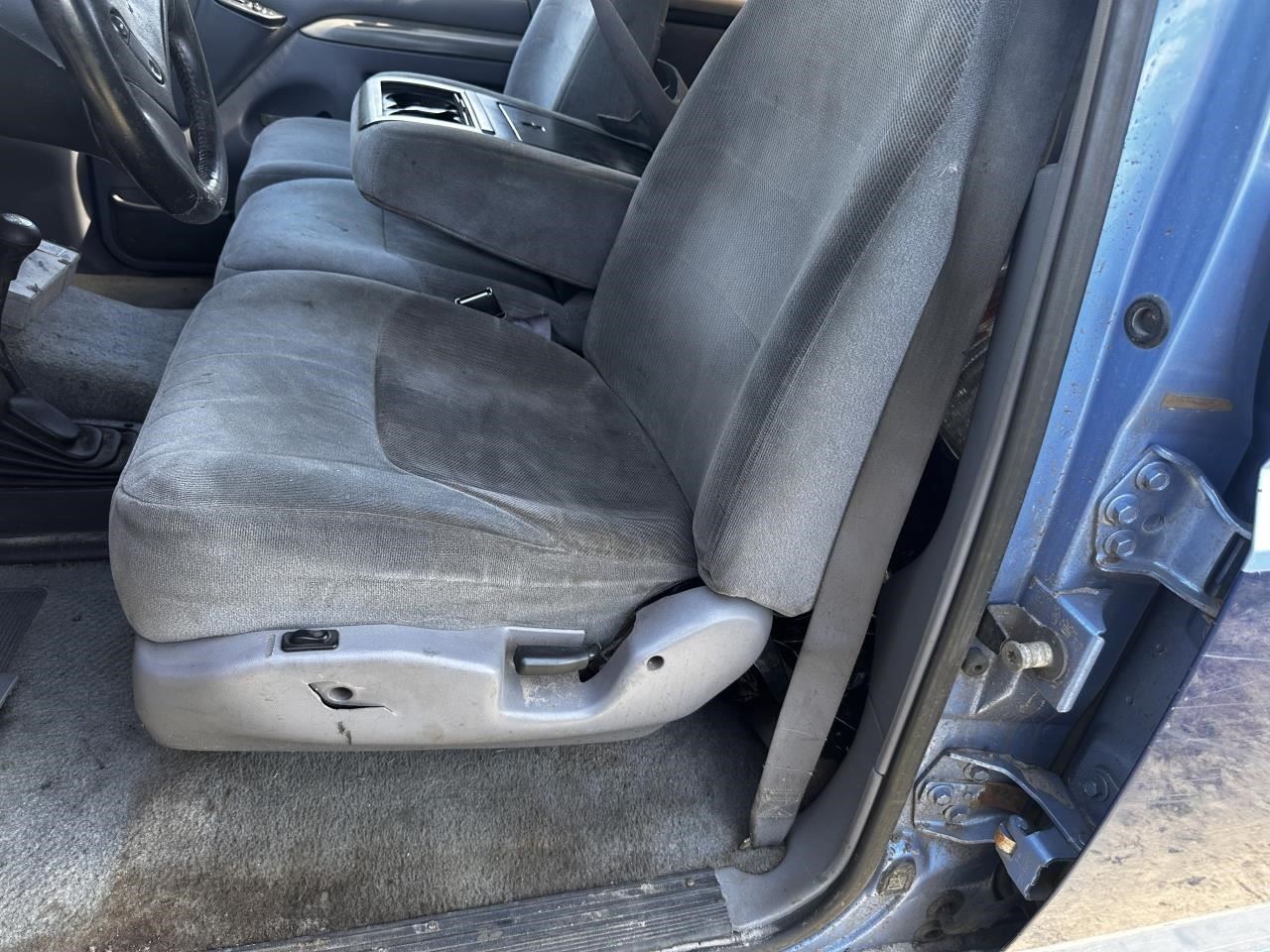 https://f005.backblazeb2.com/file/img-partshotlines-com/Inventory/MA79/Vehicle/77684_12.jpg