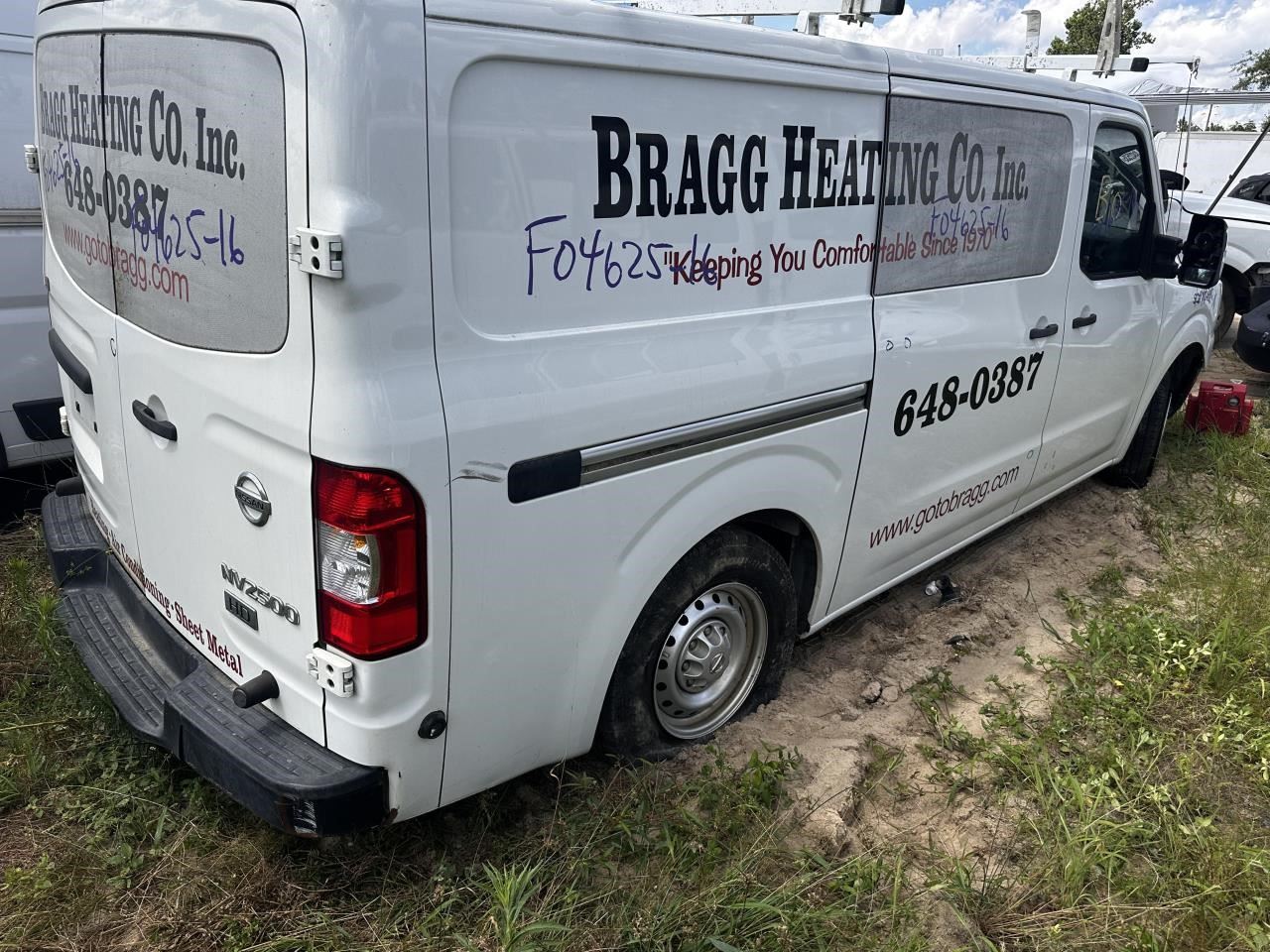 https://f005.backblazeb2.com/file/img-partshotlines-com/Inventory/MA79/Vehicle/77690_04.jpg