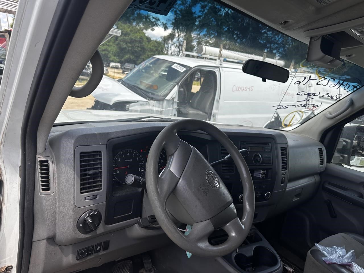 https://f005.backblazeb2.com/file/img-partshotlines-com/Inventory/MA79/Vehicle/77690_09.jpg