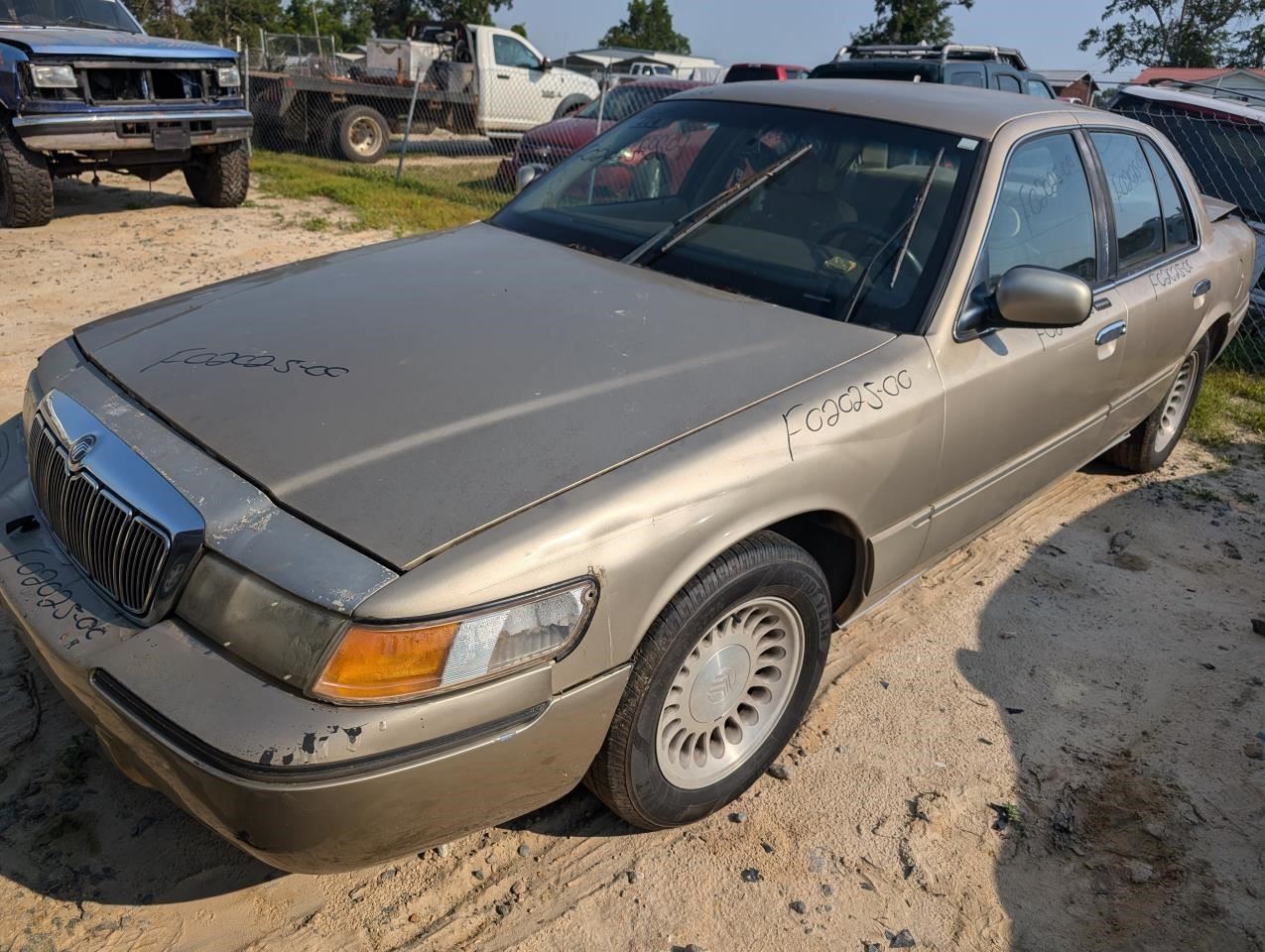 https://f005.backblazeb2.com/file/img-partshotlines-com/Inventory/MA79/Vehicle/77832_10.jpg