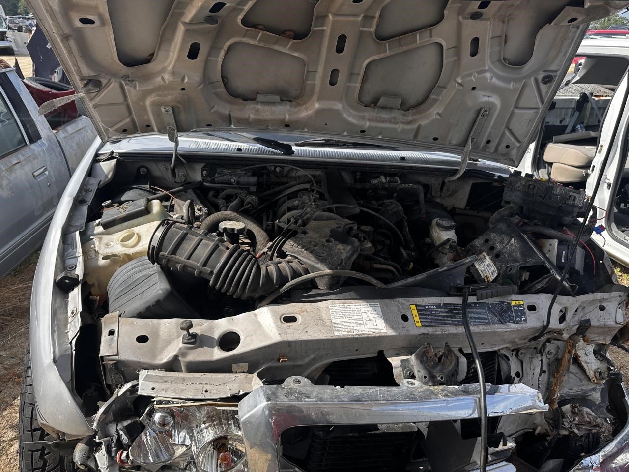 https://f005.backblazeb2.com/file/img-partshotlines-com/Inventory/MA79/Vehicle/77882_09.jpg
