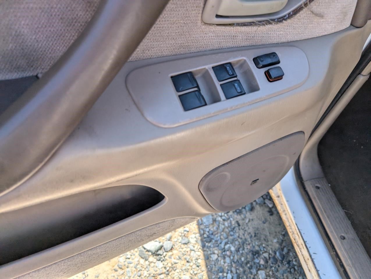 https://f005.backblazeb2.com/file/img-partshotlines-com/Inventory/MA79/Vehicle/77906_05.jpg