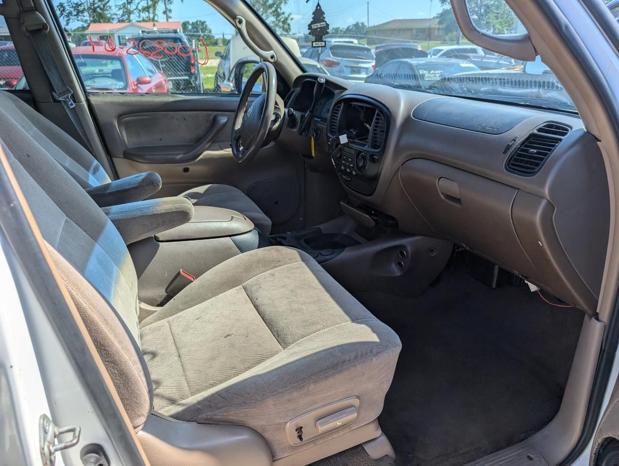 https://f005.backblazeb2.com/file/img-partshotlines-com/Inventory/MA79/Vehicle/77906_07.jpg