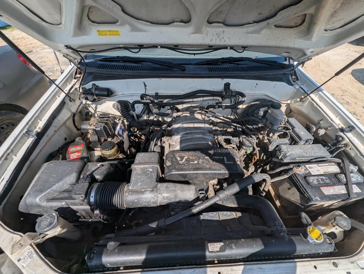 https://f005.backblazeb2.com/file/img-partshotlines-com/Inventory/MA79/Vehicle/77906_08.jpg