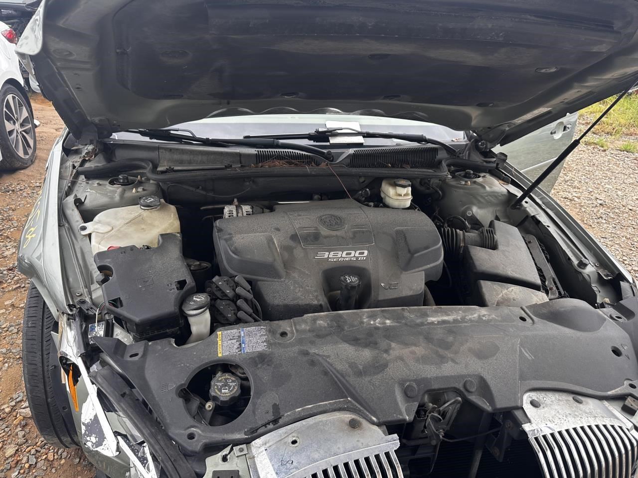 https://f005.backblazeb2.com/file/img-partshotlines-com/Inventory/MA79/Vehicle/78117_07.jpg