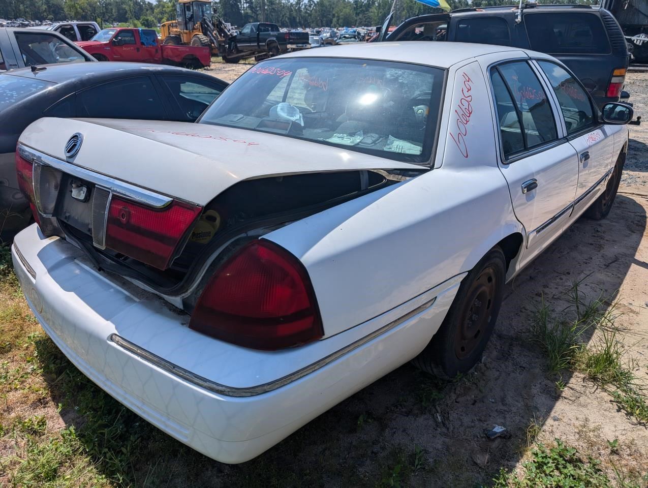 https://f005.backblazeb2.com/file/img-partshotlines-com/Inventory/MA79/Vehicle/78141_11.jpg