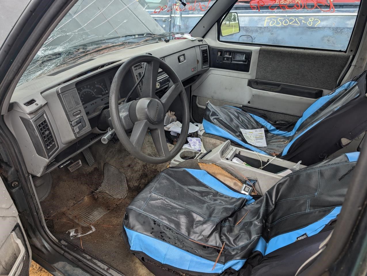 https://f005.backblazeb2.com/file/img-partshotlines-com/Inventory/MA79/Vehicle/78177_04.jpg