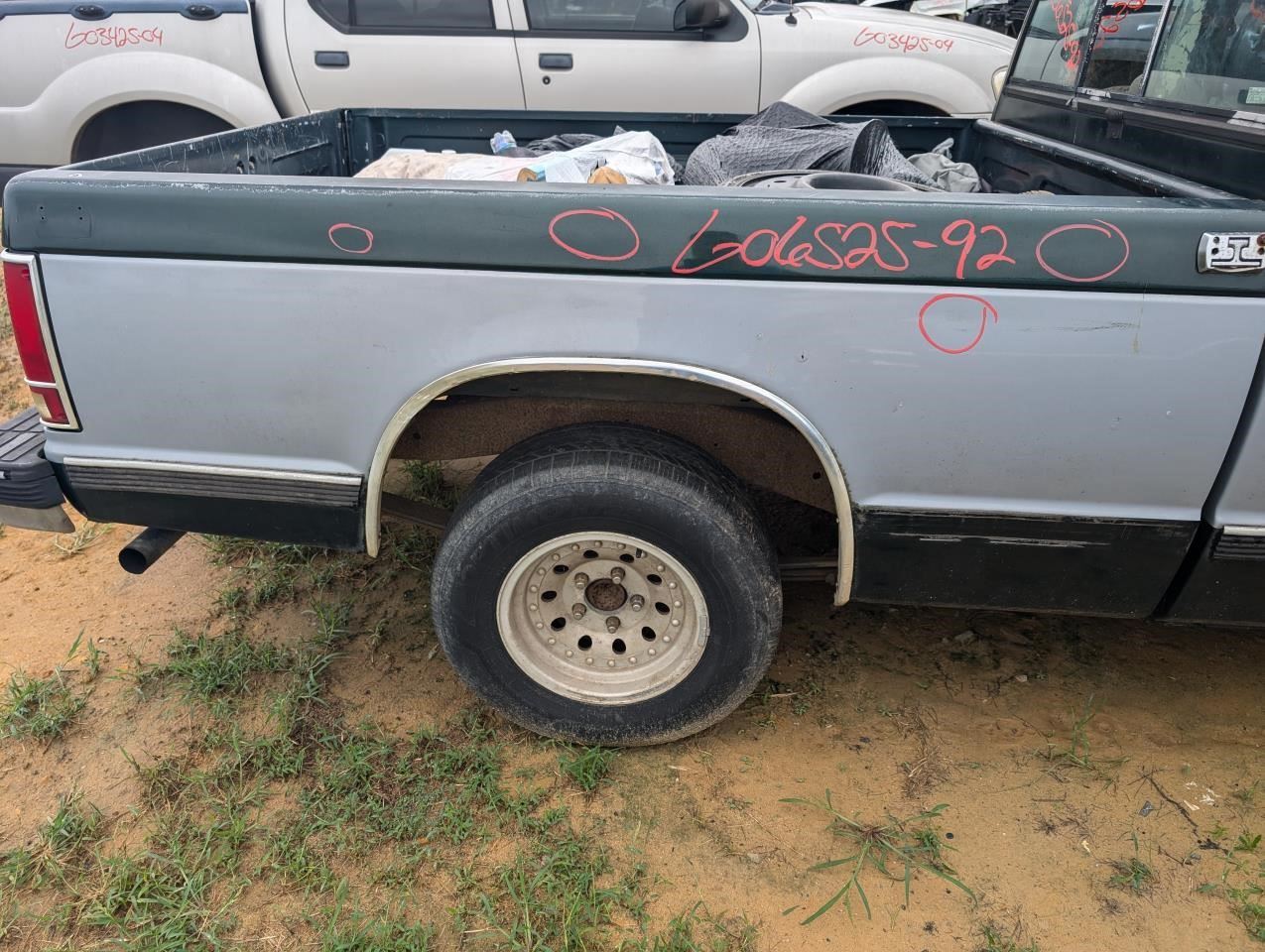 https://f005.backblazeb2.com/file/img-partshotlines-com/Inventory/MA79/Vehicle/78177_12.jpg