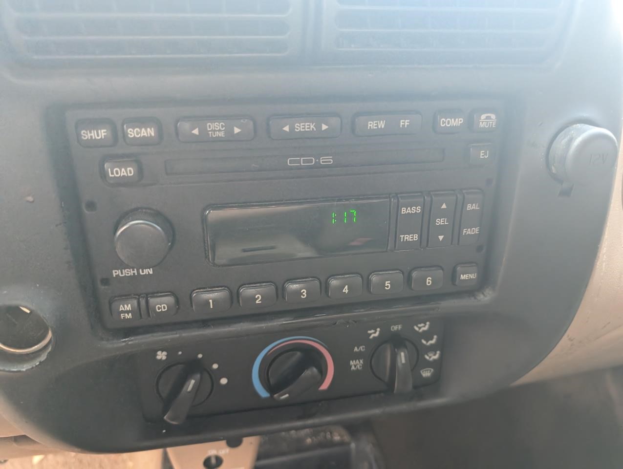 https://f005.backblazeb2.com/file/img-partshotlines-com/Inventory/MA79/Vehicle/78221_03.jpg
