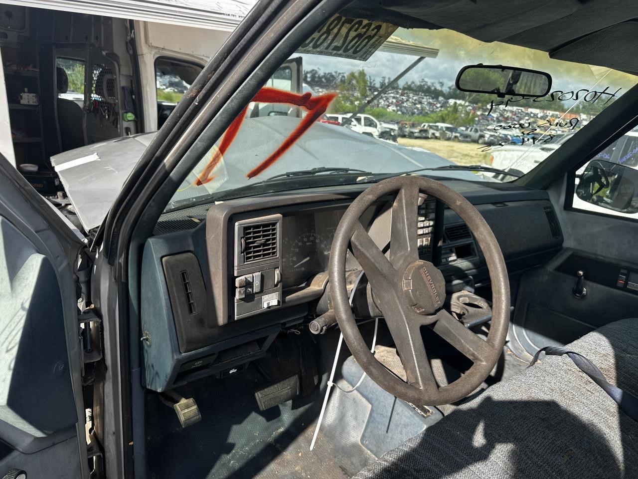 https://f005.backblazeb2.com/file/img-partshotlines-com/Inventory/MA79/Vehicle/78254_10.jpg