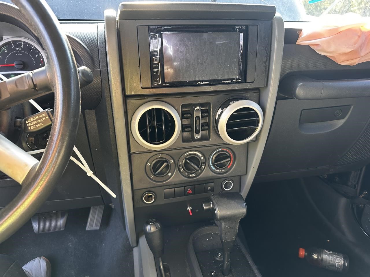 https://f005.backblazeb2.com/file/img-partshotlines-com/Inventory/MA79/Vehicle/78266_12.jpg