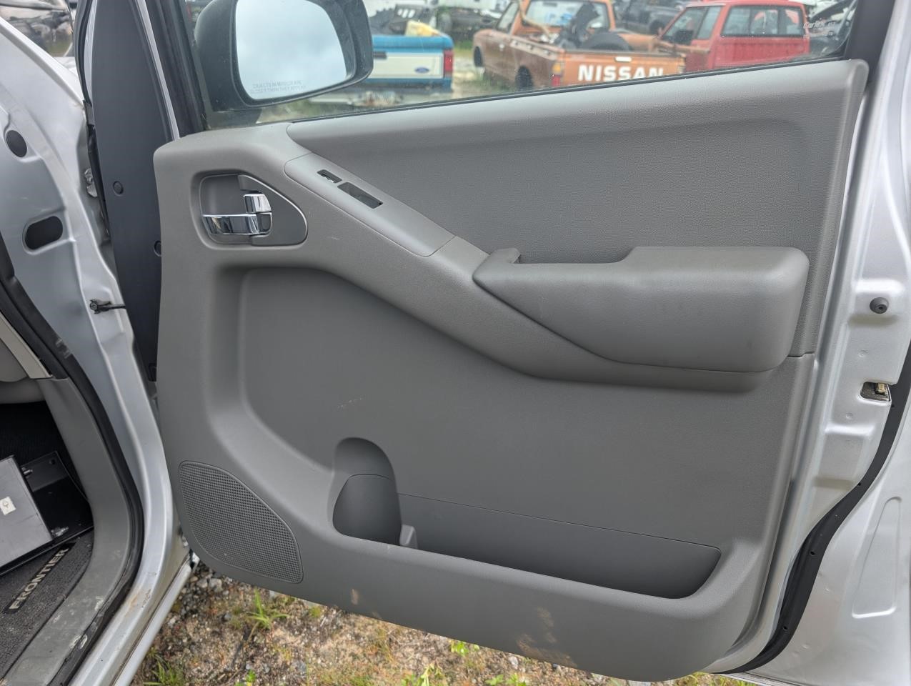 https://f005.backblazeb2.com/file/img-partshotlines-com/Inventory/MA79/Vehicle/78359_12.jpg