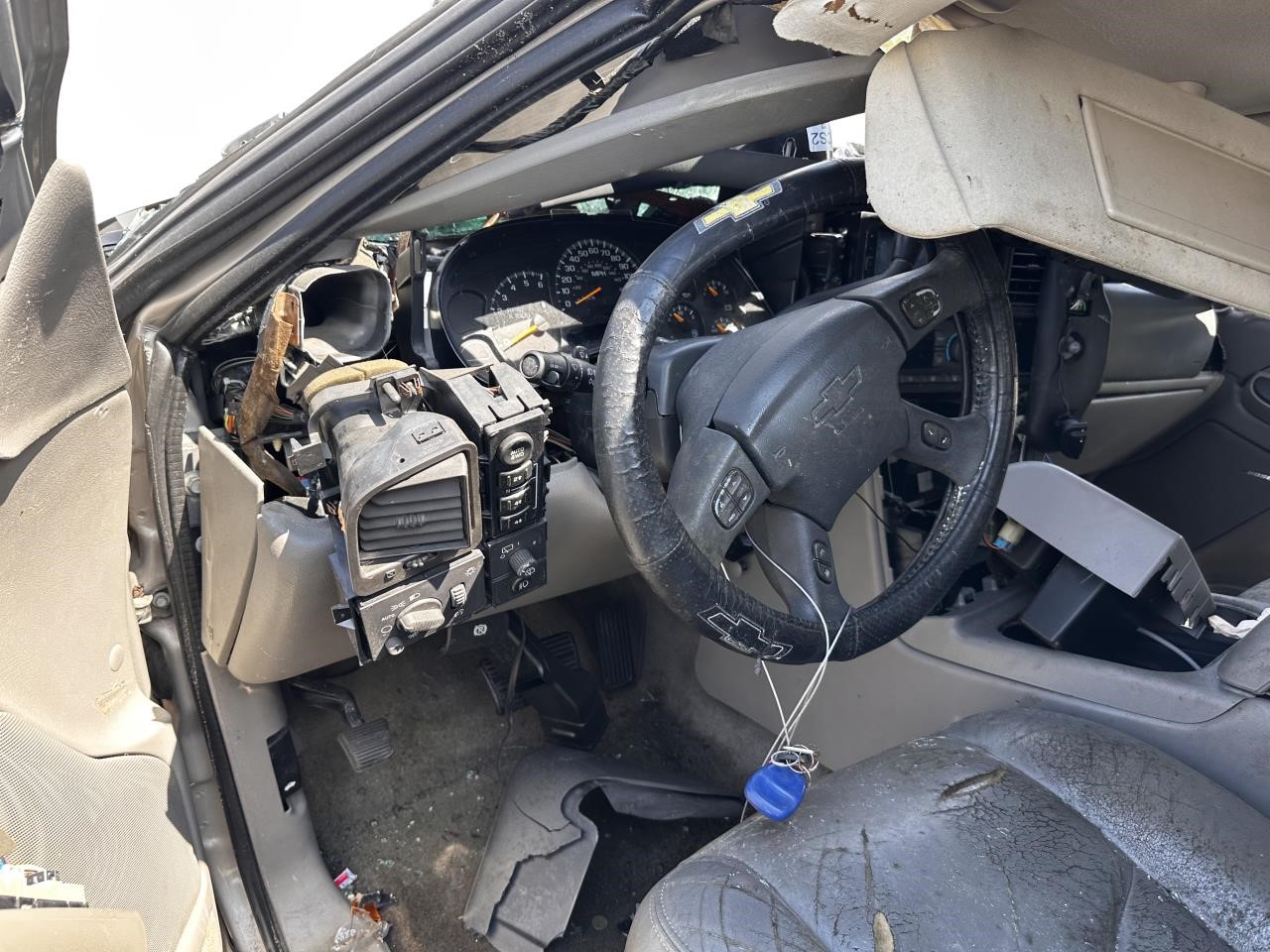 https://f005.backblazeb2.com/file/img-partshotlines-com/Inventory/MA79/Vehicle/78383_11.jpg