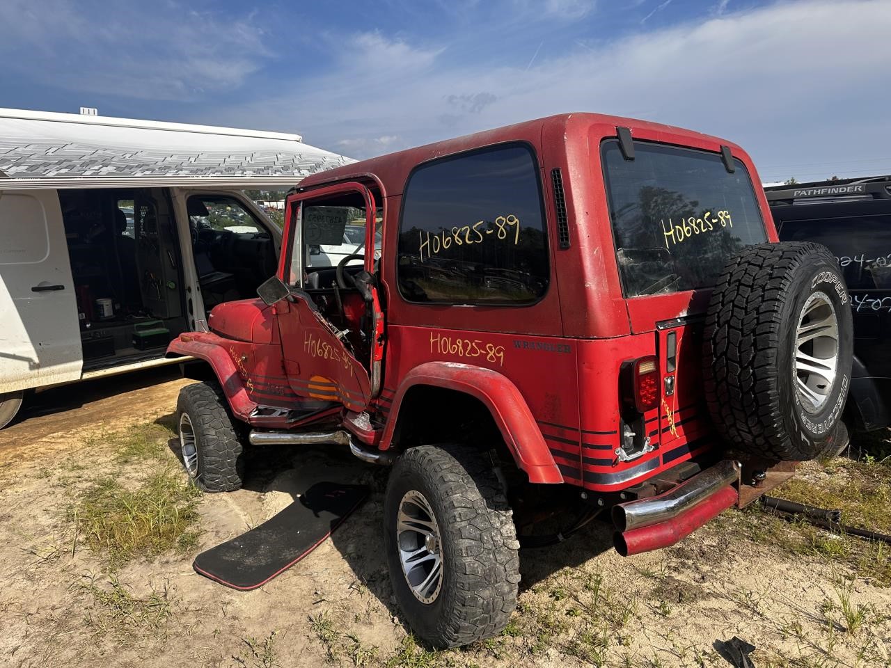 https://f005.backblazeb2.com/file/img-partshotlines-com/Inventory/MA79/Vehicle/78418_06.jpg