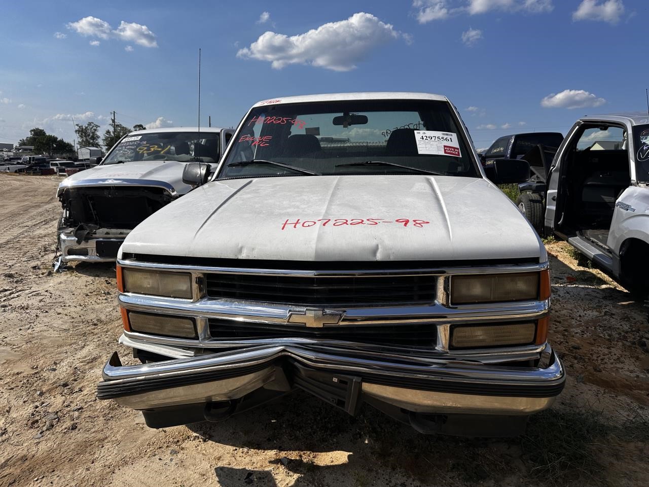 https://f005.backblazeb2.com/file/img-partshotlines-com/Inventory/MA79/Vehicle/78452_02.jpg