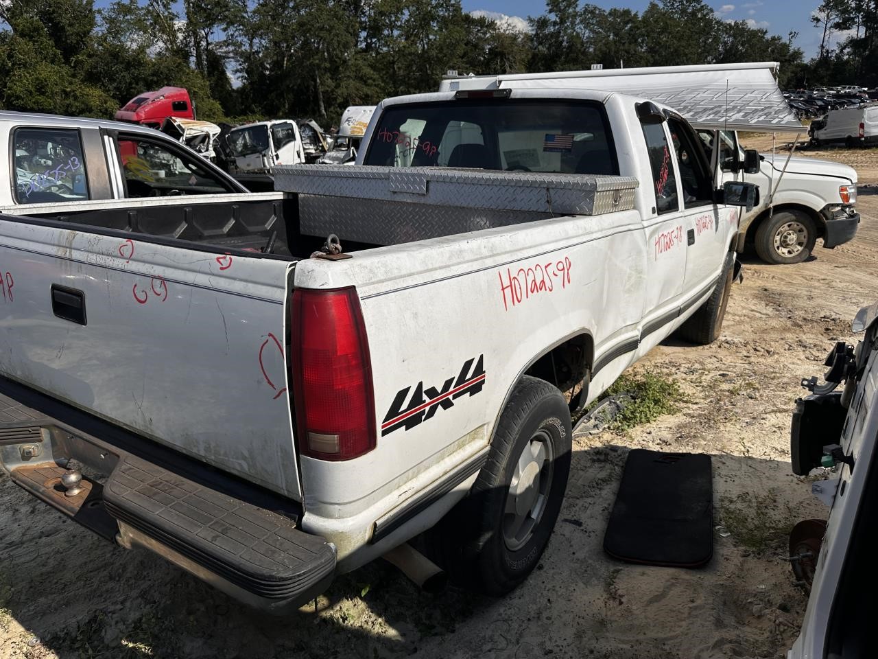 https://f005.backblazeb2.com/file/img-partshotlines-com/Inventory/MA79/Vehicle/78452_04.jpg