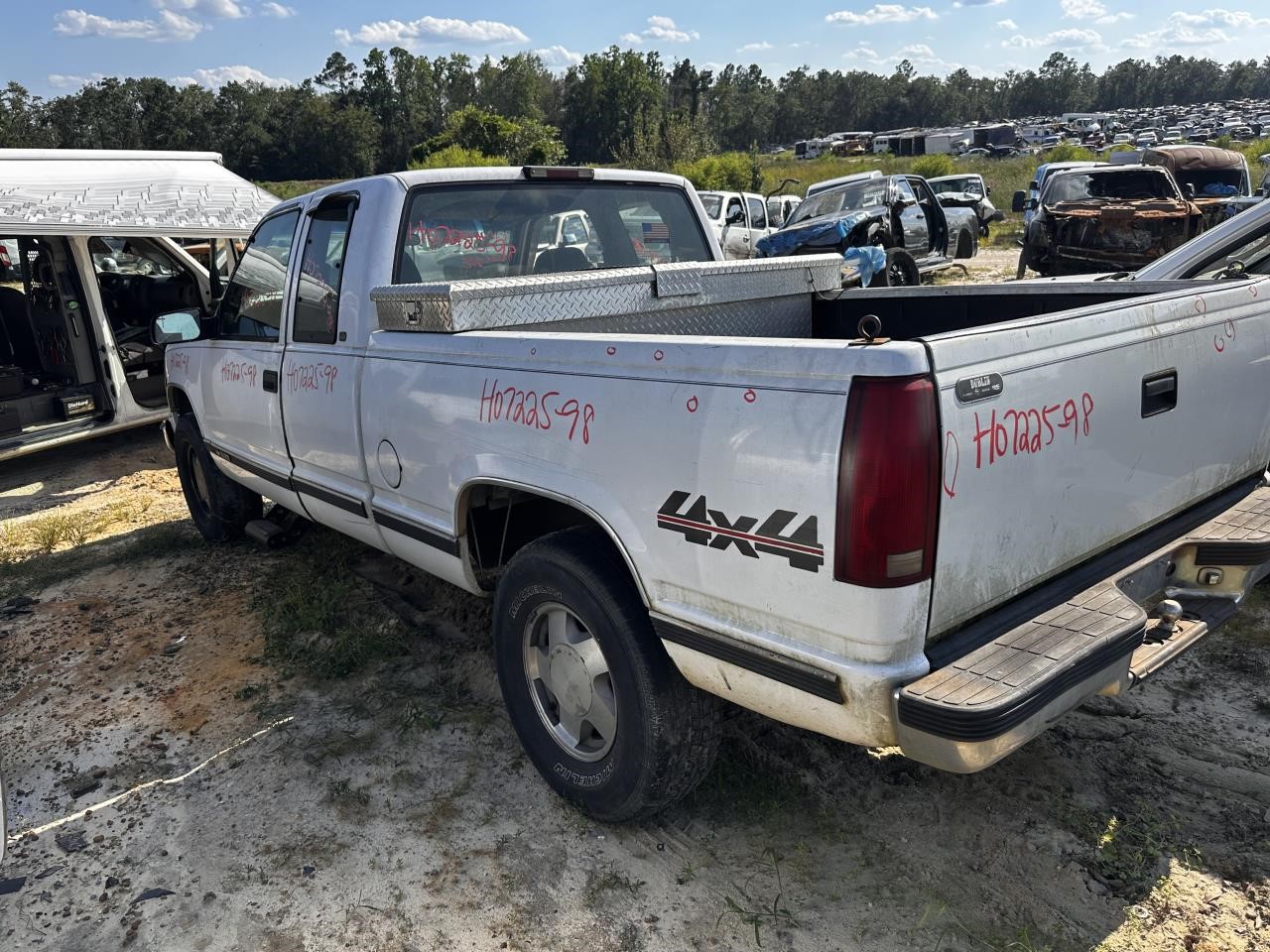https://f005.backblazeb2.com/file/img-partshotlines-com/Inventory/MA79/Vehicle/78452_06.jpg