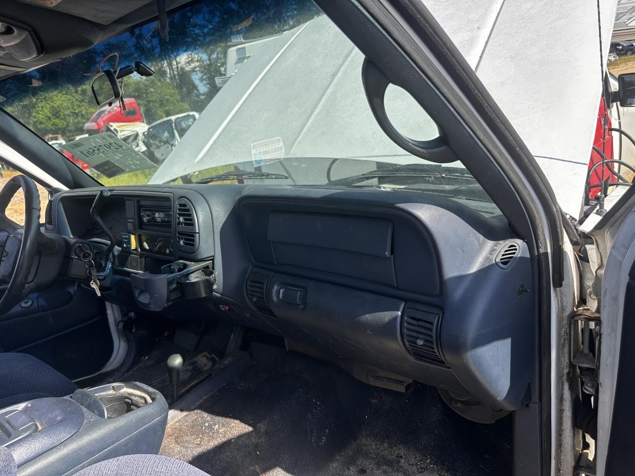https://f005.backblazeb2.com/file/img-partshotlines-com/Inventory/MA79/Vehicle/78452_12.jpg