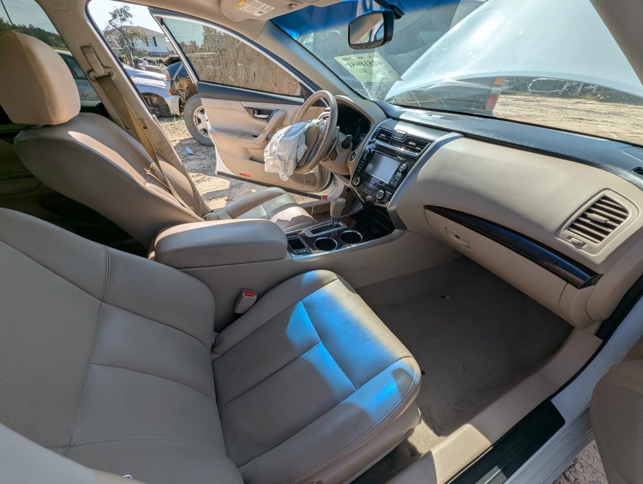 https://f005.backblazeb2.com/file/img-partshotlines-com/Inventory/MA79/Vehicle/78538_11.jpg