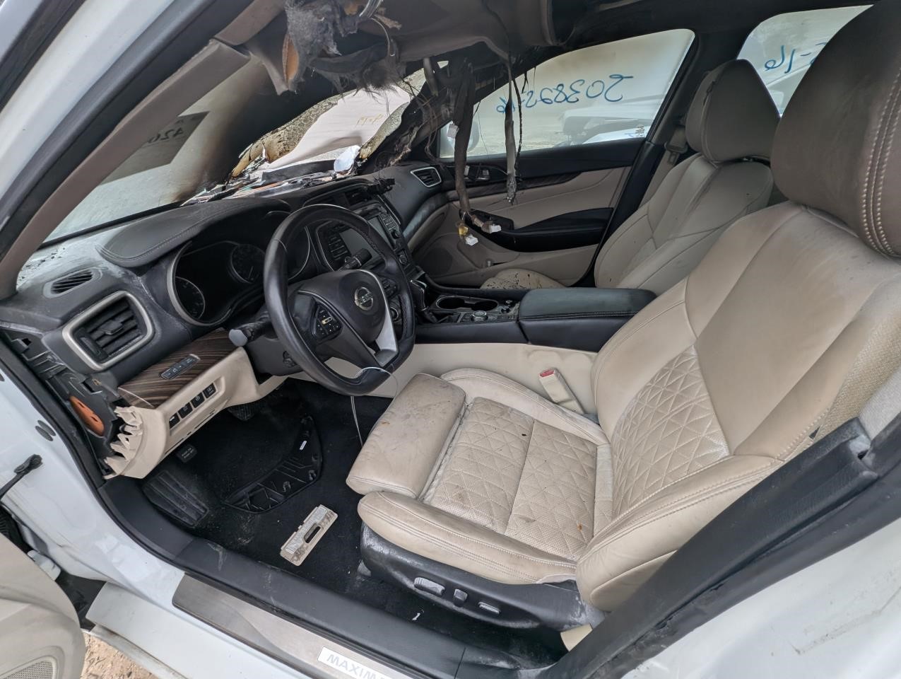 https://f005.backblazeb2.com/file/img-partshotlines-com/Inventory/MA79/Vehicle/78675_06.jpg