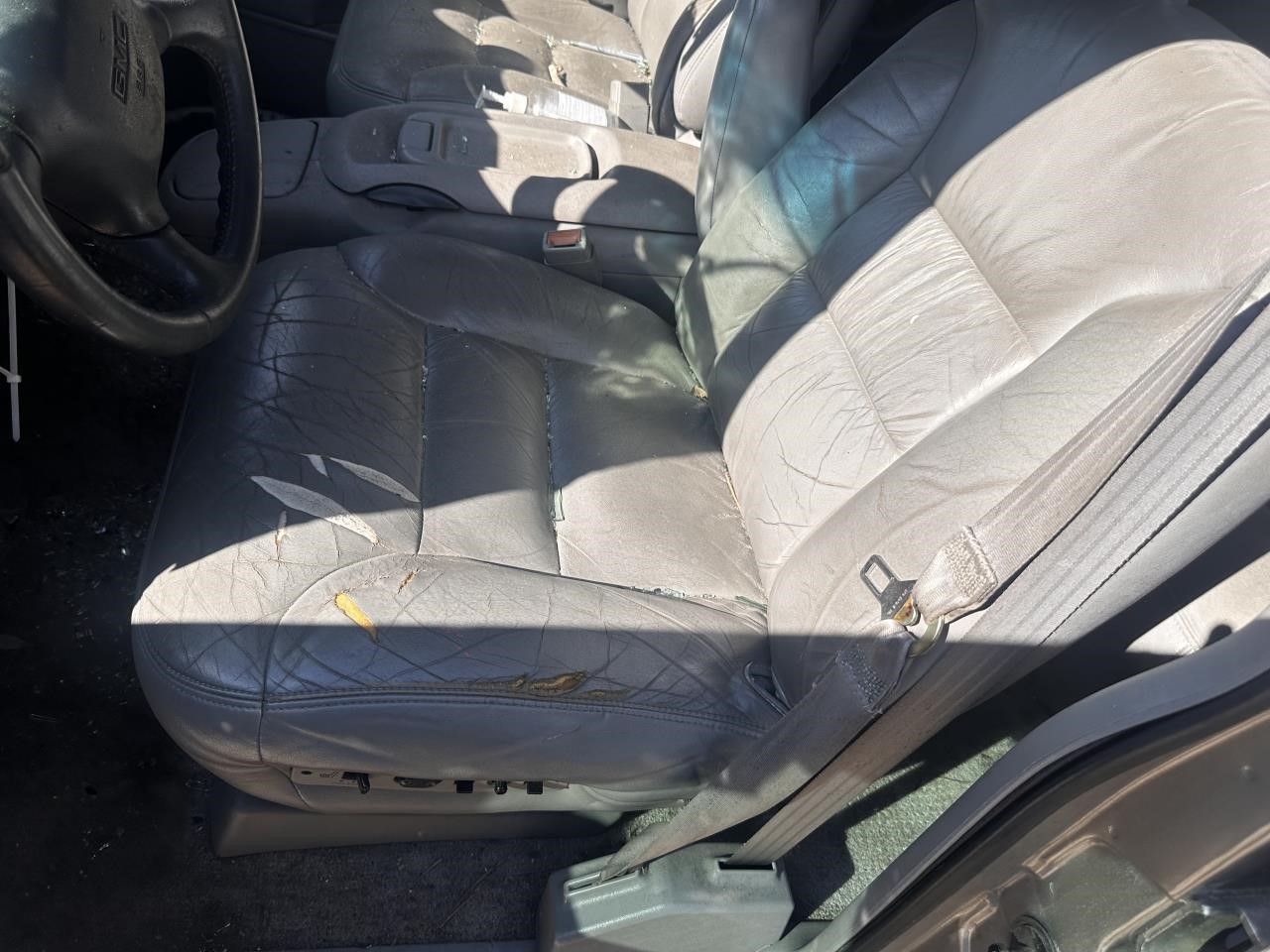https://f005.backblazeb2.com/file/img-partshotlines-com/Inventory/MA79/Vehicle/78911_10.jpg