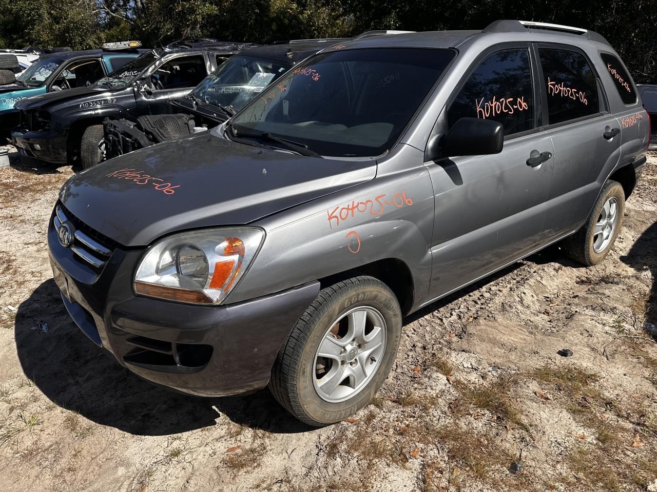 https://f005.backblazeb2.com/file/img-partshotlines-com/Inventory/MA79/Vehicle/78949_01.jpg