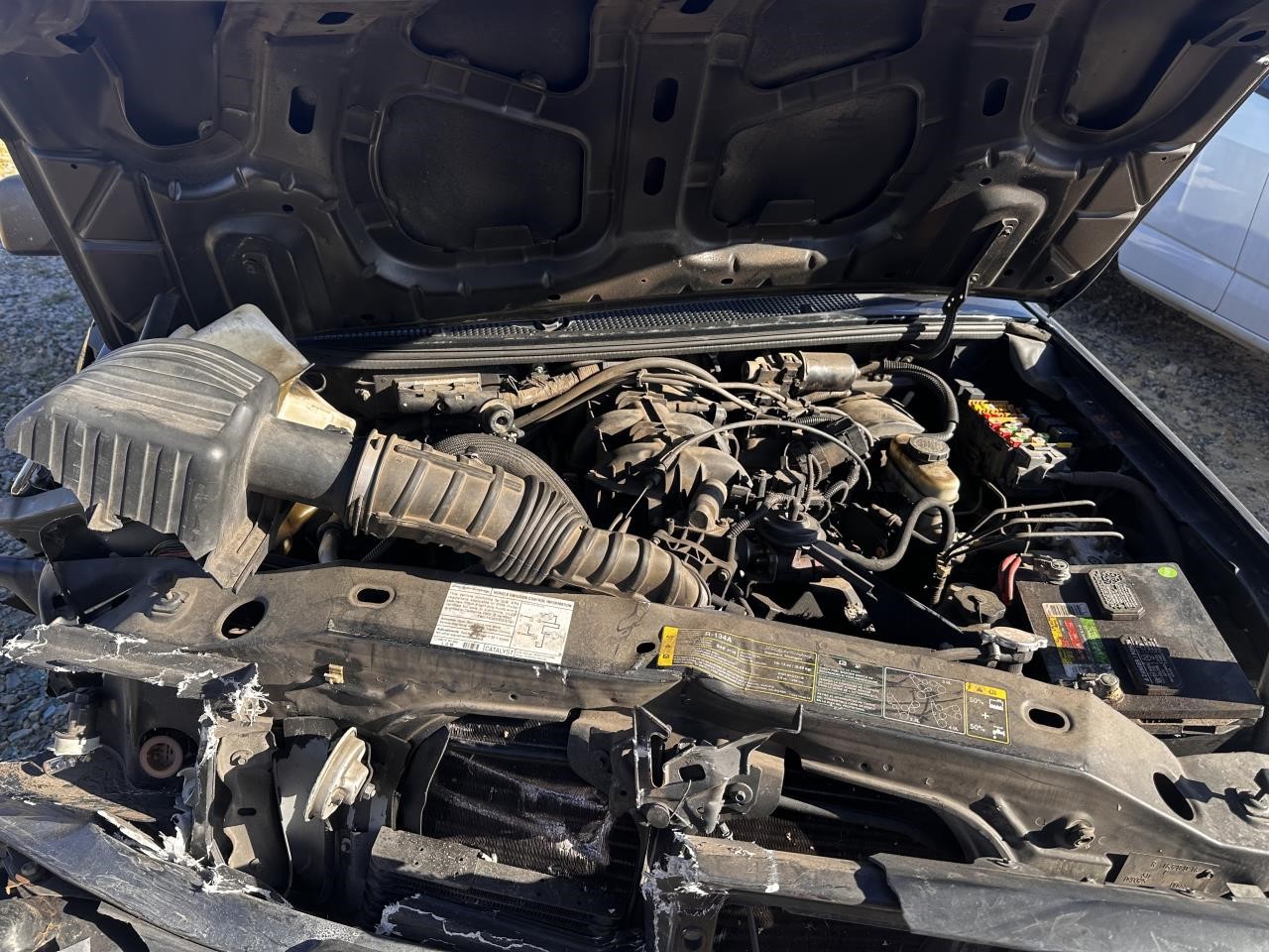 https://f005.backblazeb2.com/file/img-partshotlines-com/Inventory/MA79/Vehicle/78957_07.jpg