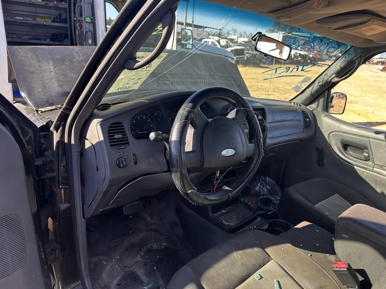 https://f005.backblazeb2.com/file/img-partshotlines-com/Inventory/MA79/Vehicle/78957_10.jpg