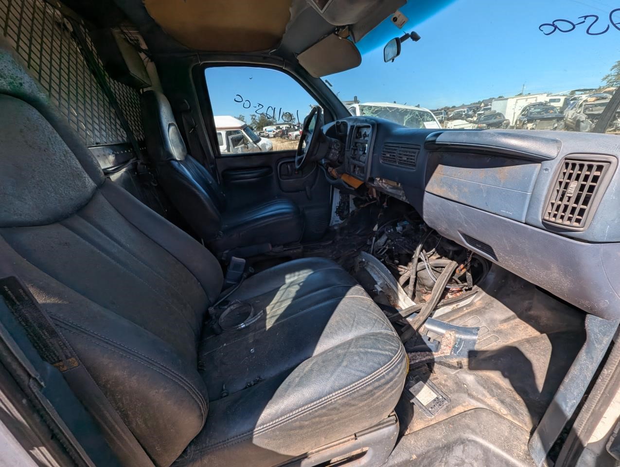 https://f005.backblazeb2.com/file/img-partshotlines-com/Inventory/MA79/Vehicle/79110_07.jpg