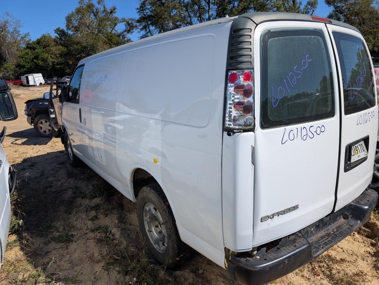 https://f005.backblazeb2.com/file/img-partshotlines-com/Inventory/MA79/Vehicle/79110_12.jpg