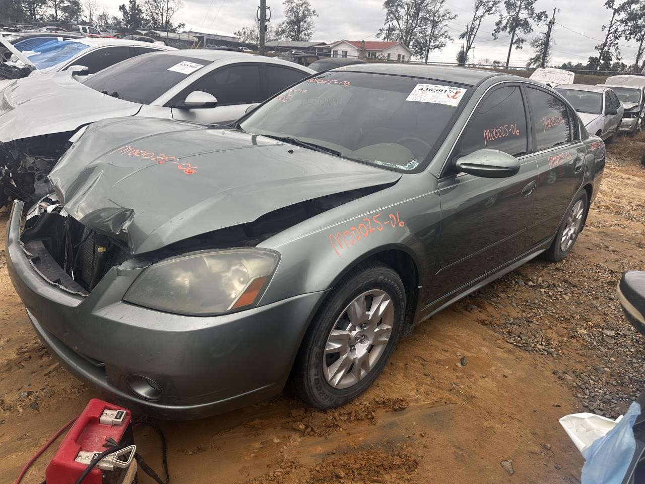 https://f005.backblazeb2.com/file/img-partshotlines-com/Inventory/MA79/Vehicle/79329_01.jpg