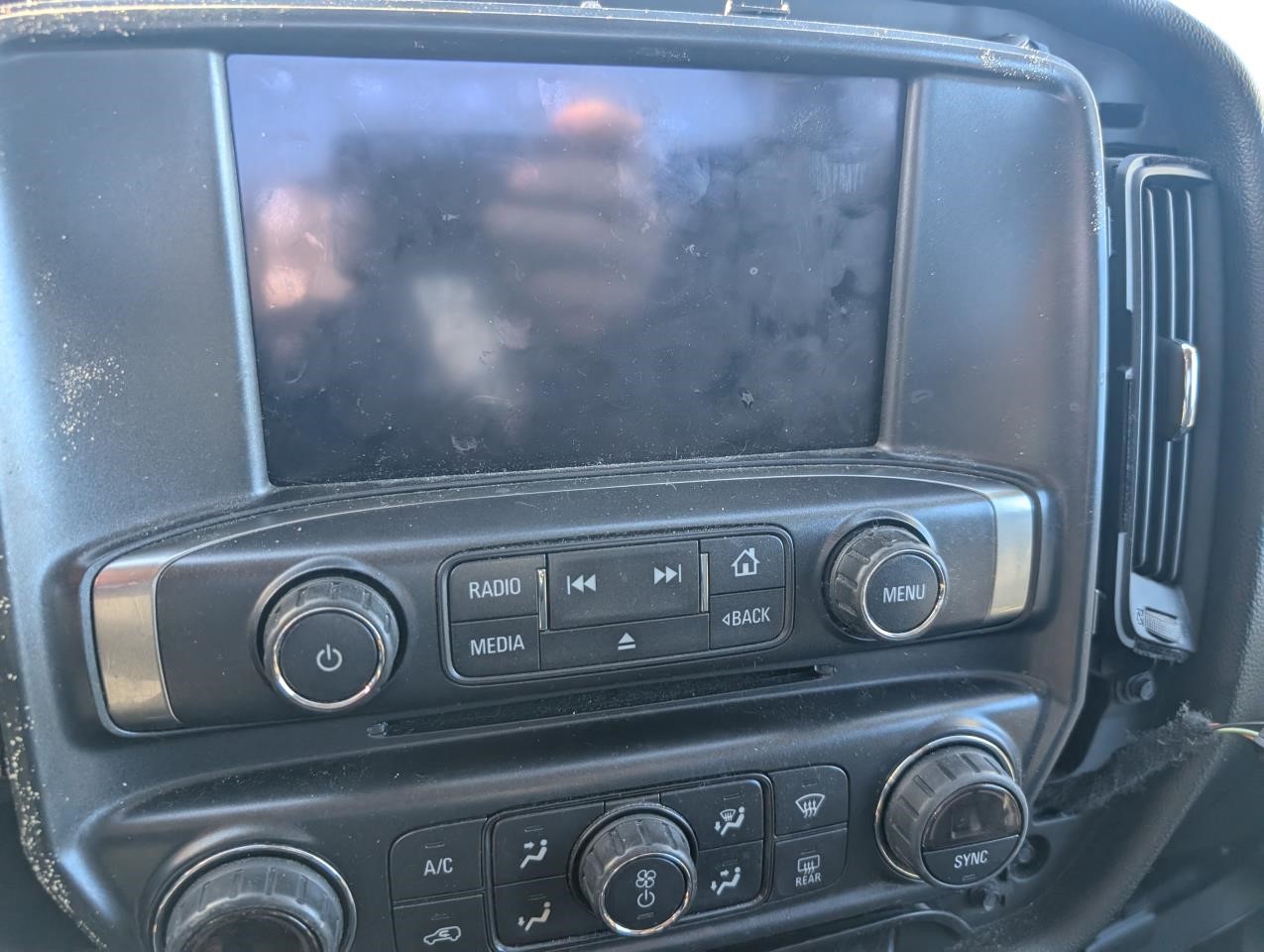 https://f005.backblazeb2.com/file/img-partshotlines-com/Inventory/MA79/Vehicle/79409_04.jpg