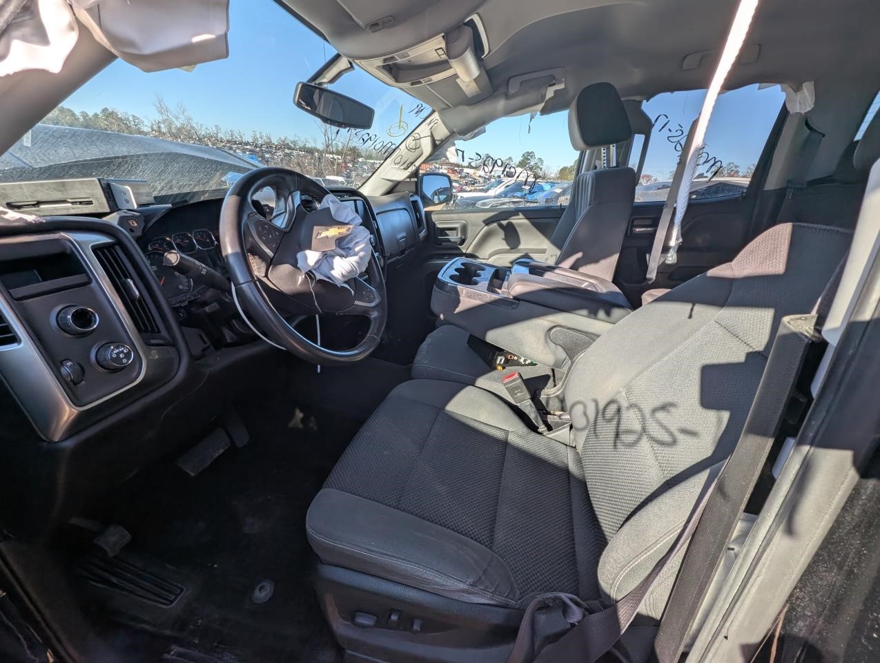 https://f005.backblazeb2.com/file/img-partshotlines-com/Inventory/MA79/Vehicle/79409_06.jpg