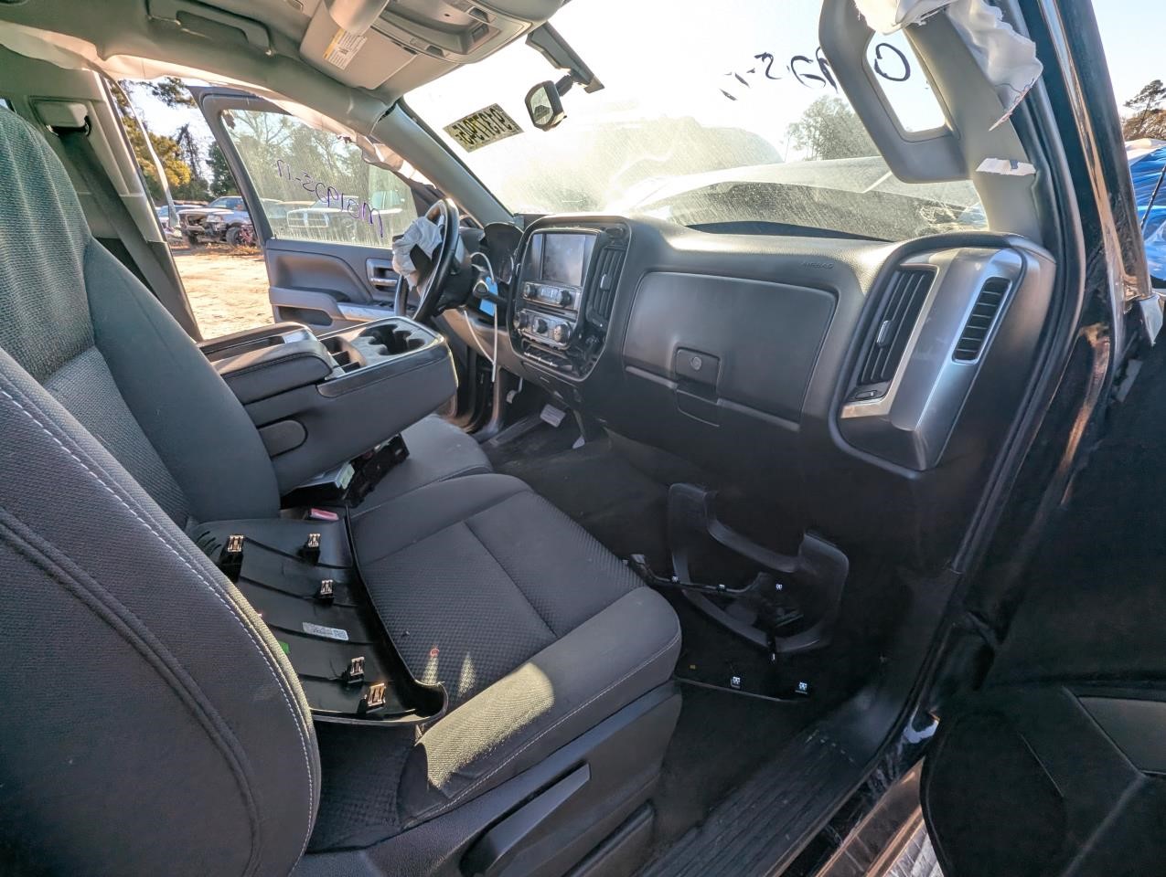 https://f005.backblazeb2.com/file/img-partshotlines-com/Inventory/MA79/Vehicle/79409_09.jpg